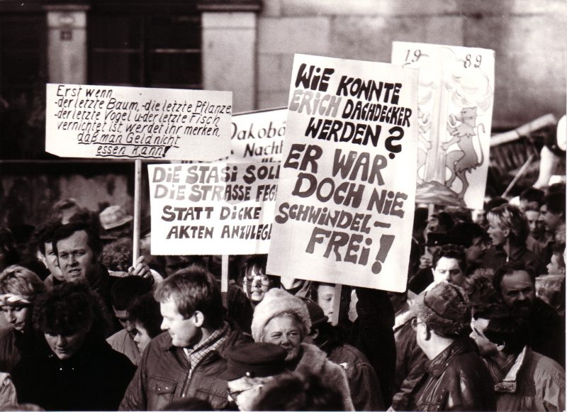 Foto von einer Demo in Pirna. (C) Klaus Zantke – DDR, Neues Forum, Pirna, Bündnis 90 Die Grünen